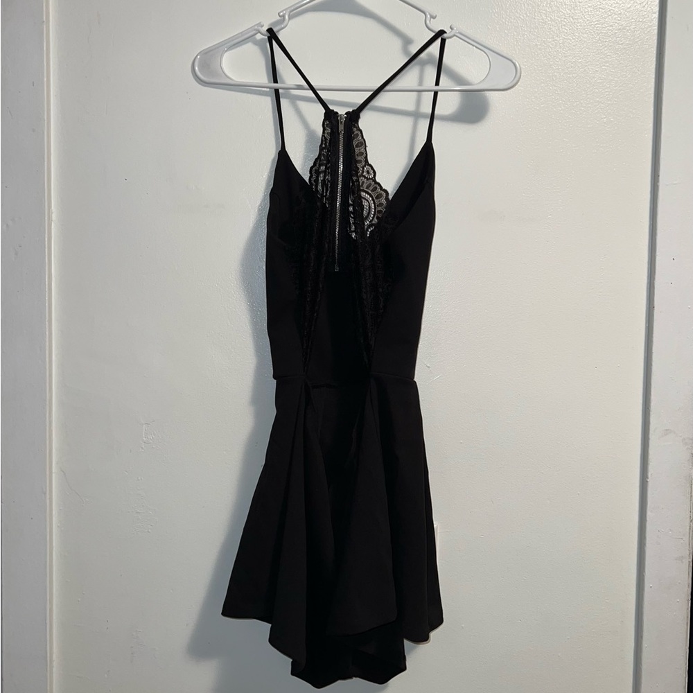 Mind Code black lack back romper - Picture 2 of 12